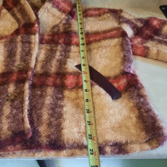 Plaid Wool-Blend Jacket - Picture 5 of 9